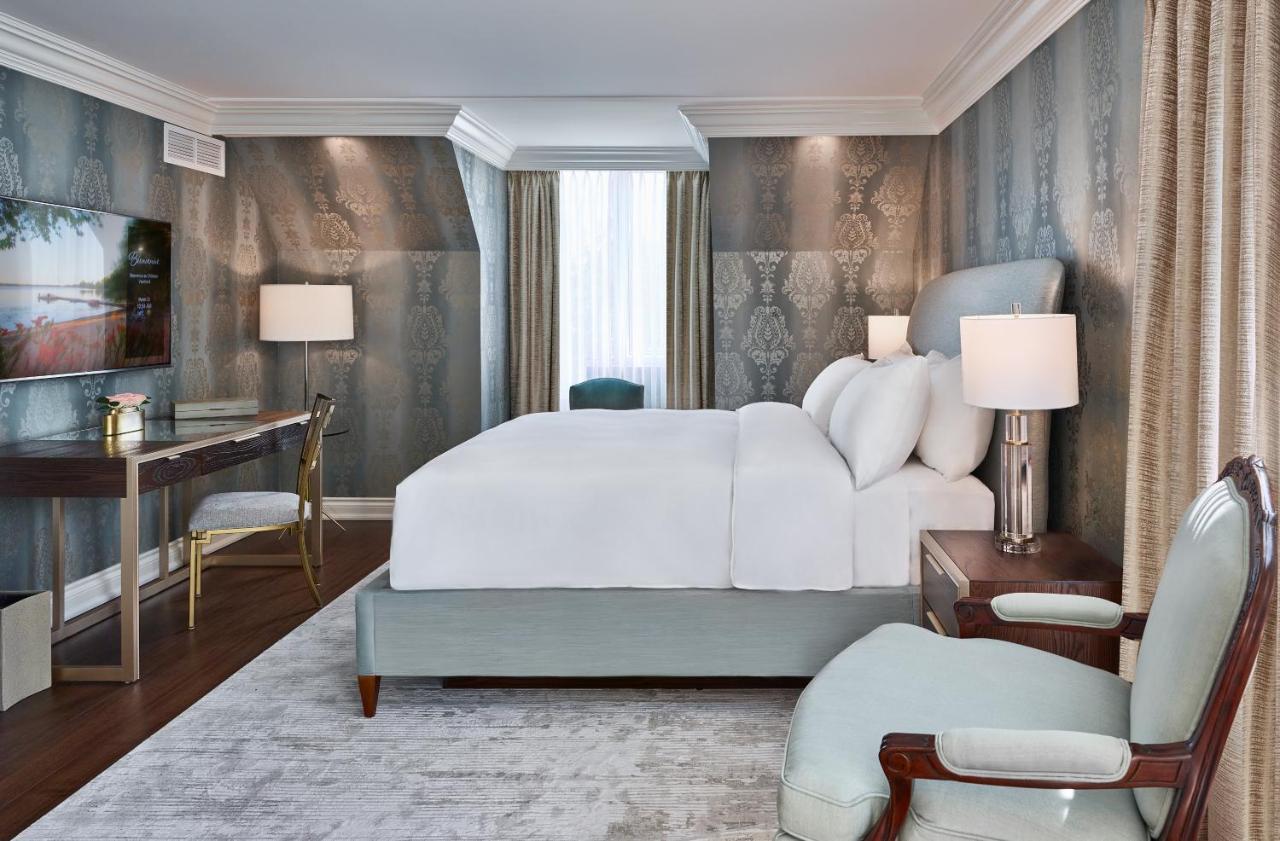 Chateau Vaudreuil エクステリア 写真 A bedroom at the hotel